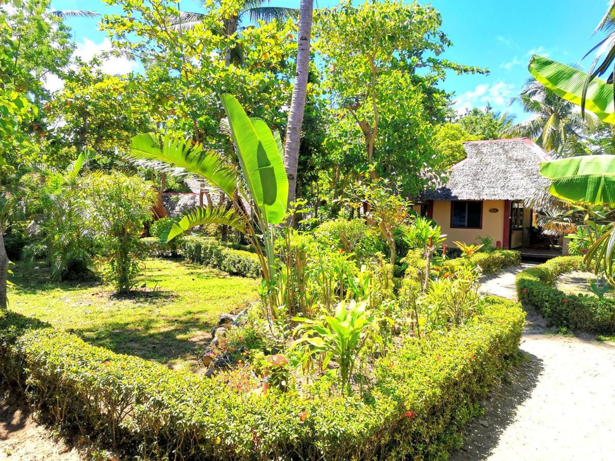 Sulu Sunset Beach Resort Nauhang Luaran gambar