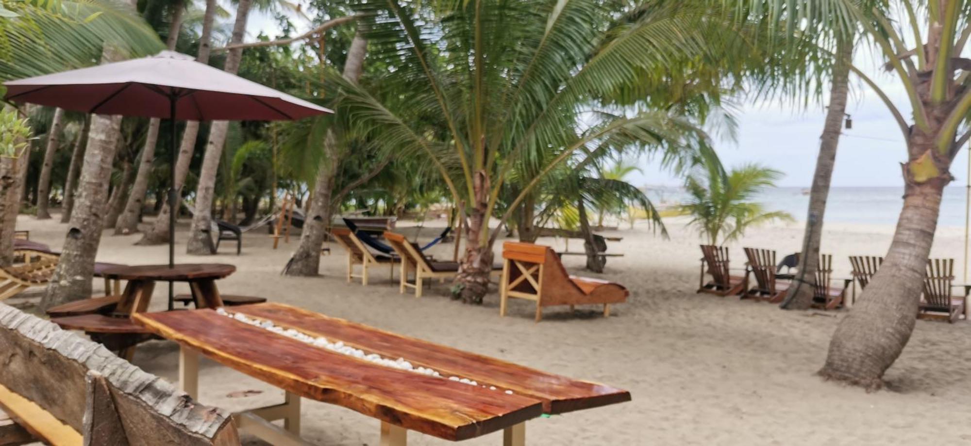 Sulu Sunset Beach Resort Nauhang Luaran gambar