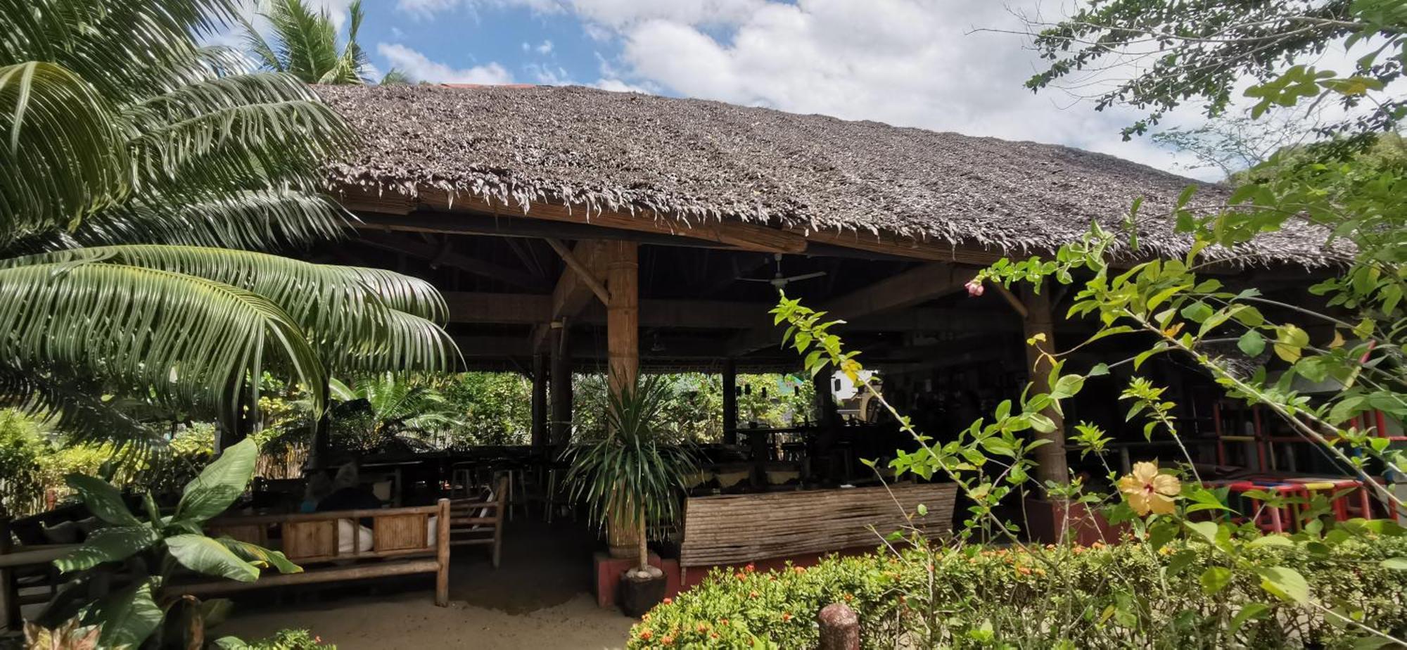 Sulu Sunset Beach Resort Nauhang Luaran gambar
