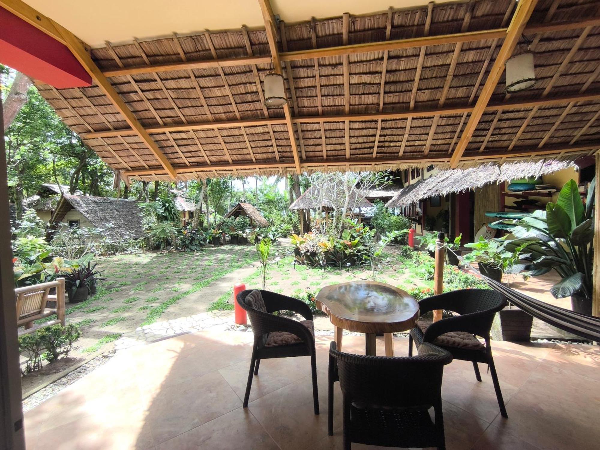 Sulu Sunset Beach Resort Nauhang Luaran gambar